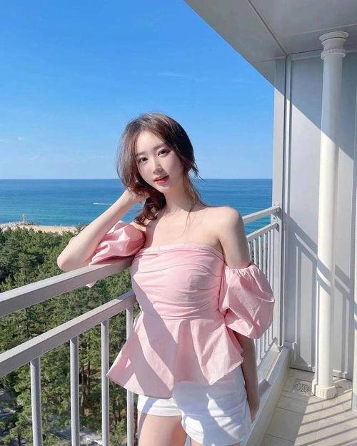 亚洲日韩极品网红,揭秘极品网红的魅力与影响力