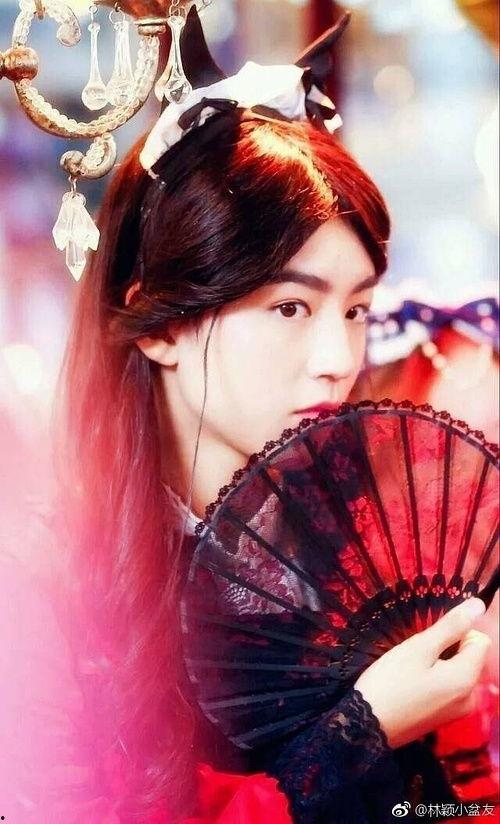 明星男扮 女装,女装造型惊艳亮相