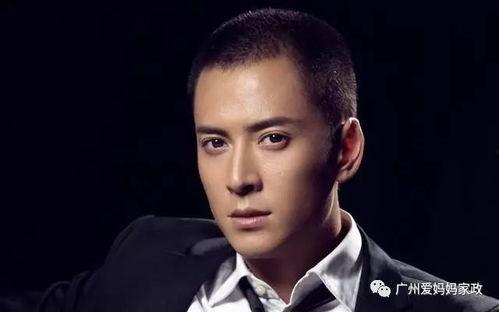 看猴的男明星,揭秘看猴男明星的趣味瞬间